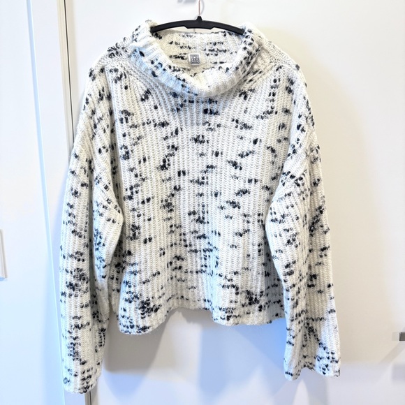 Toteme Cream Marled Mohair Turtleneck Sweater with Gray Speckle - Picture 3 of 8